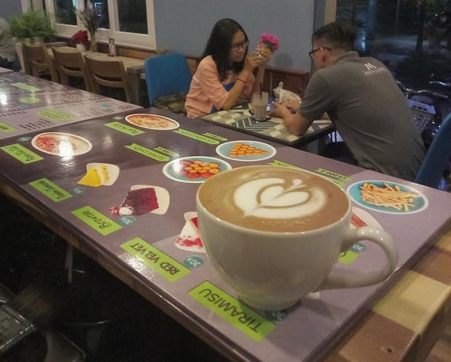 Motif Cafe là Top 5 Quán cà phê cho cặp đôi hẹn hò lý tưởng tại Q. Bình Tân, TPHCM