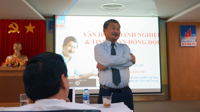 Diễn giả Phan Quốc Việt