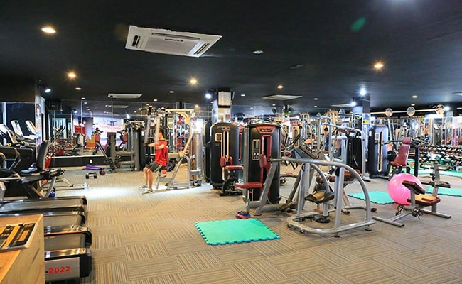 Phòng tập gym nam nữ Boss Club