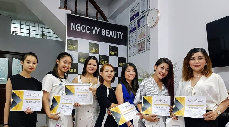 Địa chỉ nối mi uy tín hiệu quả chất lượng cao tại tphcm ngoc vy beauty