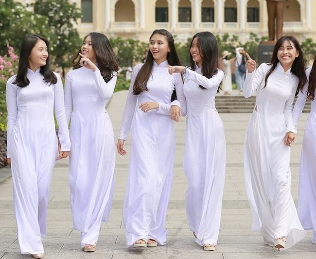 Áo dài Tiên là Top 5 địa chỉ may áo dài đẹp tại Tp Hồ Chí Minh