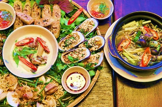 Ốc nóng vị quê là Top 10 Nhà hàng ngon, chất lượng ở Quận Phú Nhuận - TP. Hồ Chí Minh