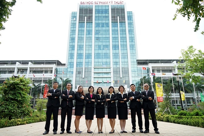 Trường Đại học Sư phạm Kỹ thuật TP Hồ Chí Minh là Top 10 Trường đại học công lập tốt nhất TP. Hồ Chí Minh