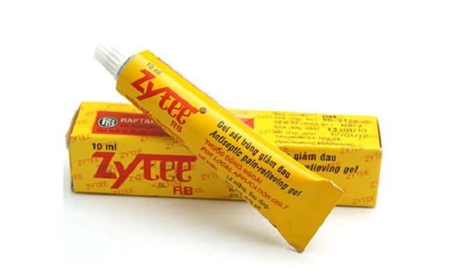 Zytee RB là Top 10 Loại thuốc bôi nhiệt miệng hiệu quả nhất hiện nay