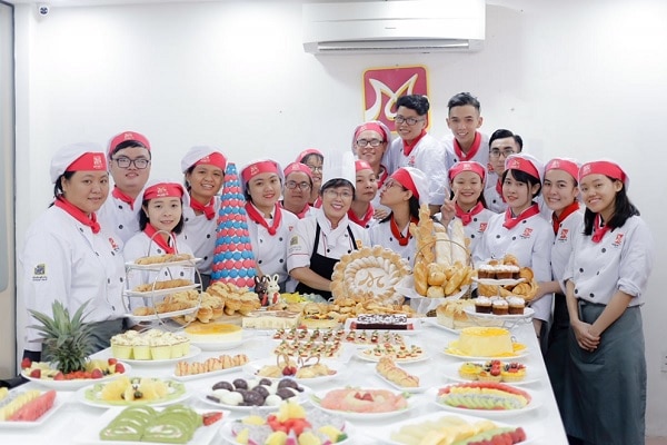 Trường dạy học nấu ăn huong nghiep A Au