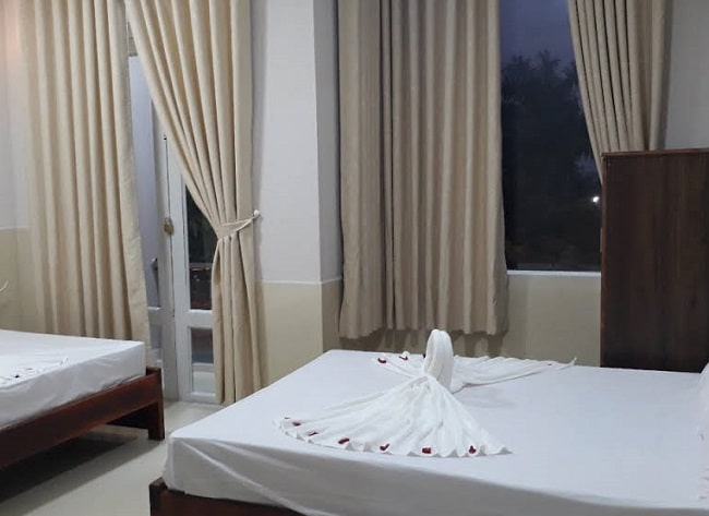 Khách sạn Duyên Hồng là Top 10 Khách sạn giá "rẻ mà tốt" nhất Huyện Hóc Môn
