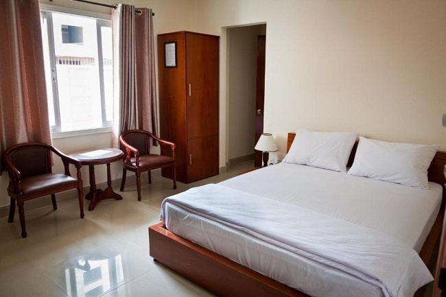 Khách sạn Hoàng Long Hồ Chí Minh là Top 10 Khách sạn giá "rẻ mà tốt" nhất Quận 2