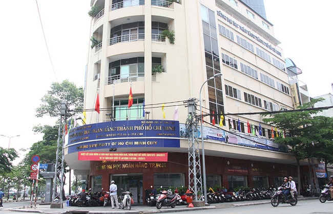 Đại học ngân hàng TP HCM là Top 6 Trường đại học đào tạo ngành kinh tế tốt nhất thành phố Hồ Chí Minh