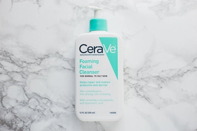 Sữa rửa mặt trị mụn CeraVe Foaming Facial Cleanser là Top 10 Loại Sữa Rửa Mặt Trị Mụn Hiệu Quả Nhất