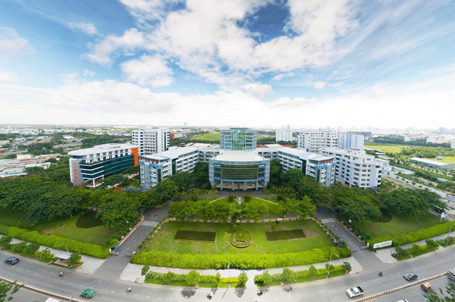Đại học Tôn Đức Thắng là Top 10 Trường đại học có khuôn viên “xanh” đẹp nhất Việt Nam