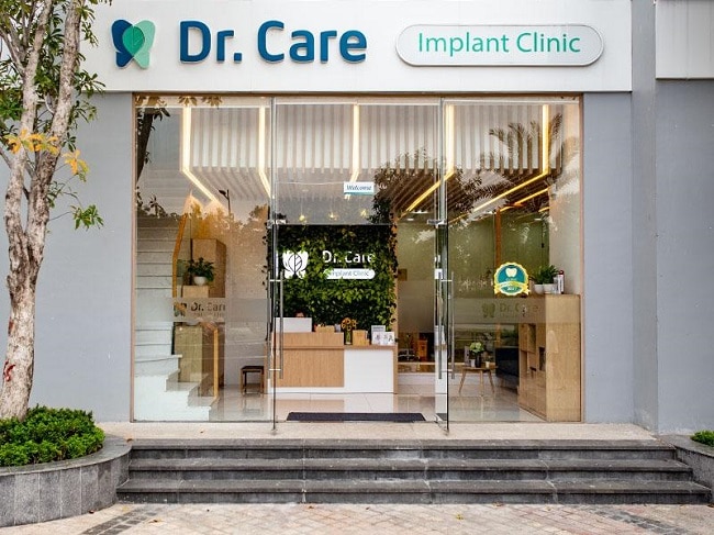 Nha khoa chuyên trồng răng Implant: Dr. Care Implant Clinic