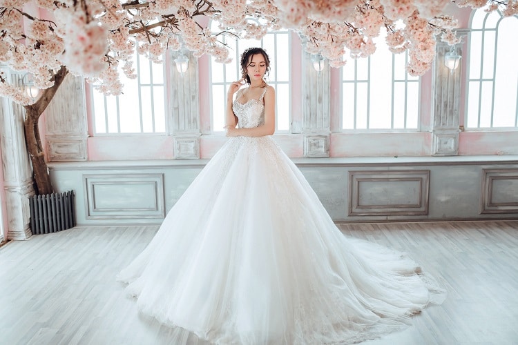 Top 10 Địa chỉ cho thuê váy cưới đẹp nhất TPHCM
