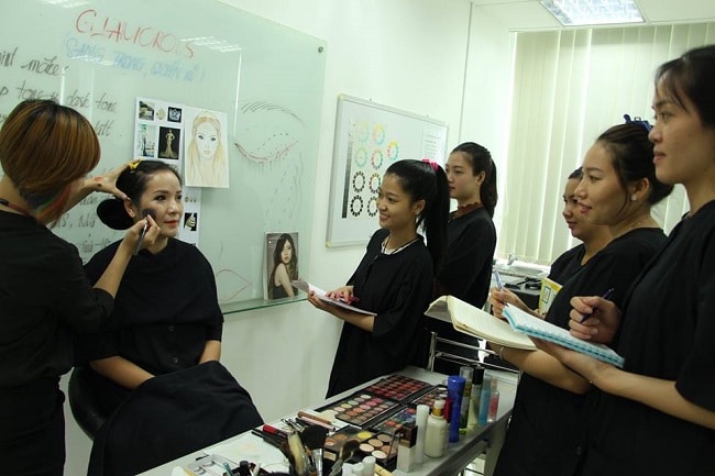 Tokyo Beauty Art Vocational Center là Top 10 địa chỉ dạy học trang điểm chuyên nghiệp và nổi tiếng nhất