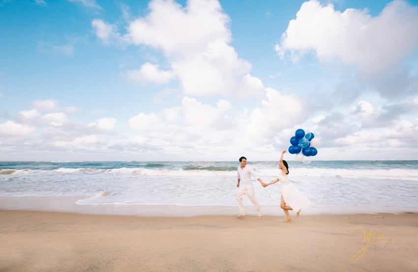 Top 10 địa điểm chụp hình cưới đẹp như mơ tại Đà Nẵng -Vịnh lăng cô