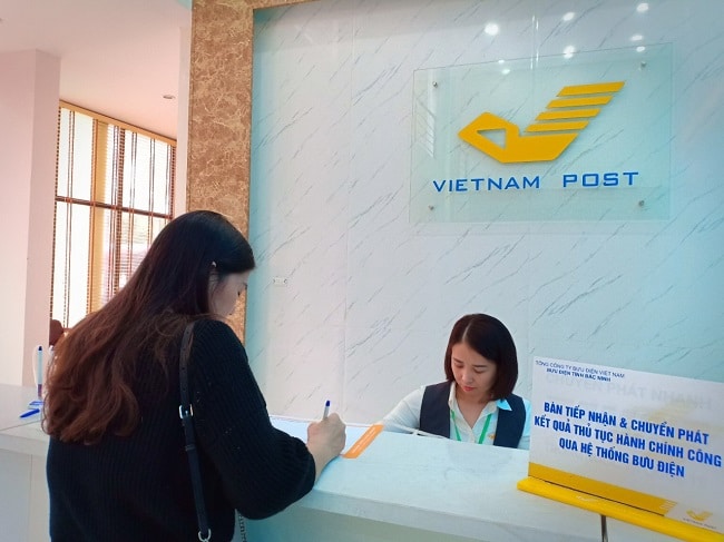 Bưu điện quận Bình Tân - Tên Lửa