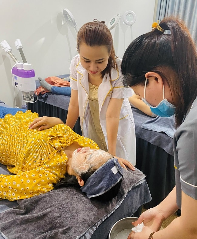 Spa Rebi Beauty Academy