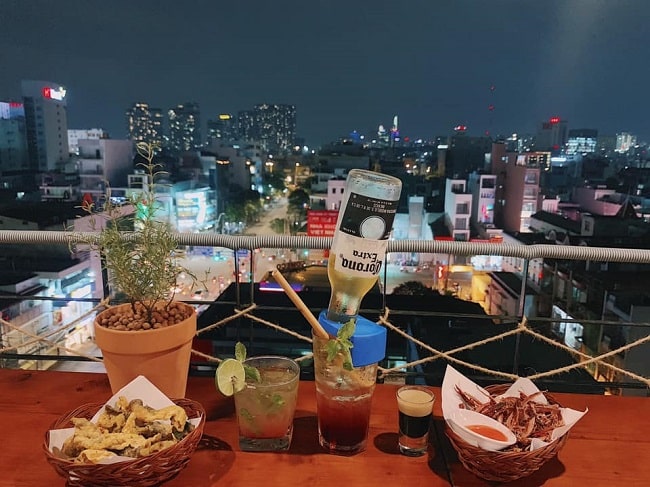 Chạng vạng rooftop