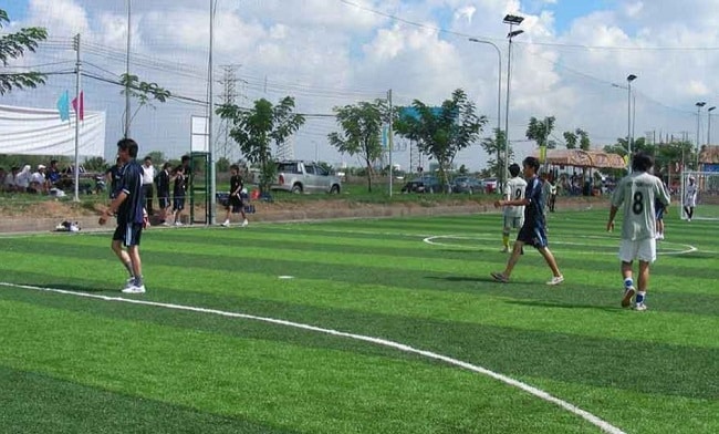 Sân bóng đá Minh Trí - Q12