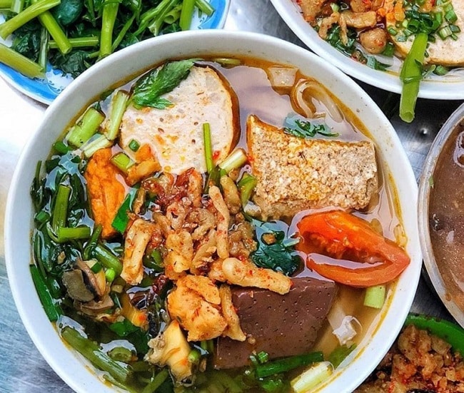 Bún riêu Bảy