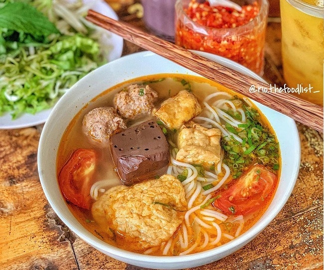 Bún riêu Cô Nga