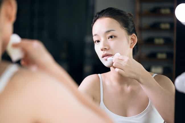 10 cách phục hồi da mặt bị hư tổn tại nhà hiệu quả
