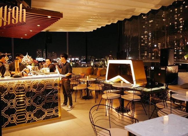 HIGH - Sky Garden & Lounge