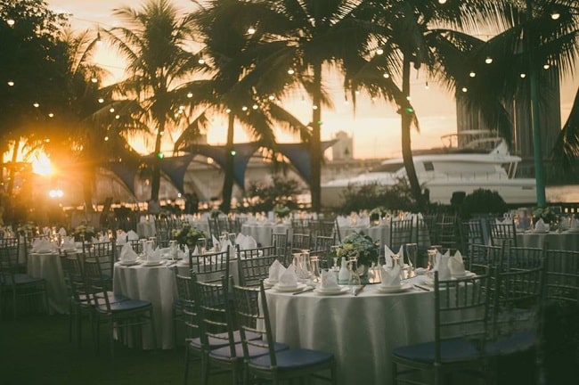Top 10 Địa điểm tổ chức tiệc cưới ngoài trời đẹp nhất TPHCM