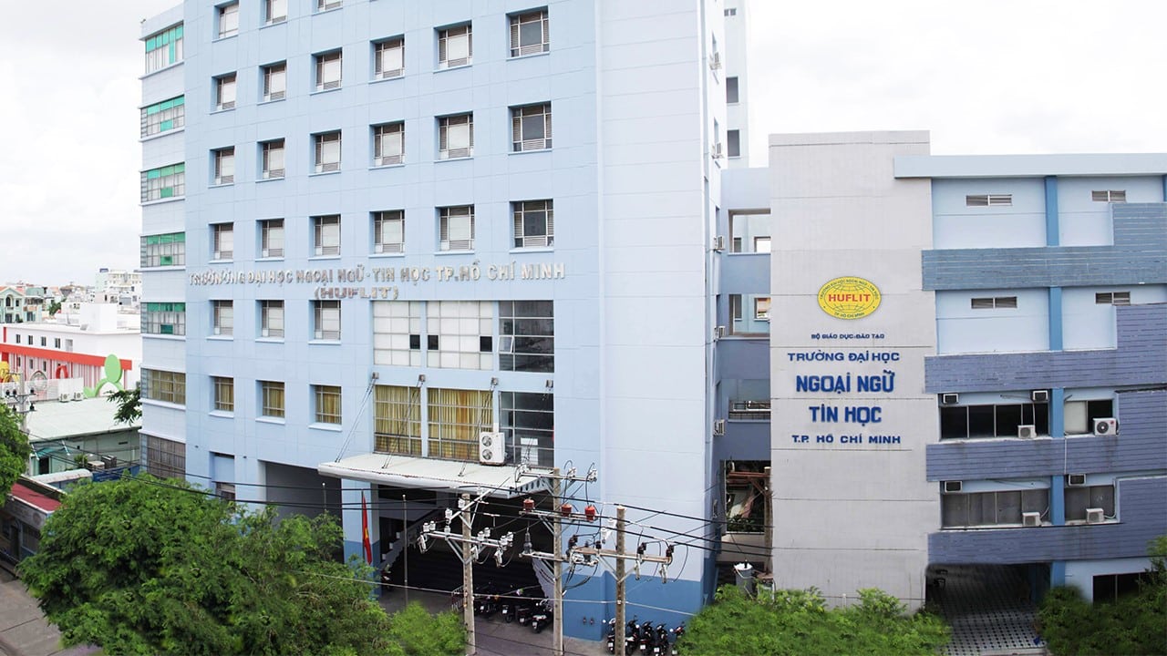 Trường Đại Học Ngoại Ngữ Tin Học TPHCM