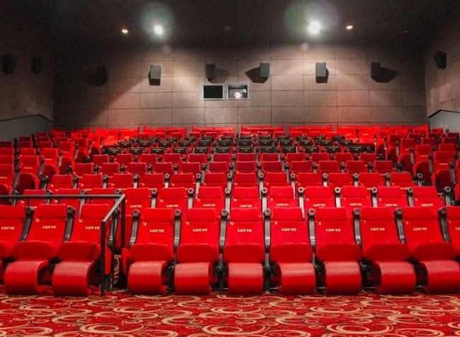 Không gian xem phim tại Lotte Cinema Cộng Hoà