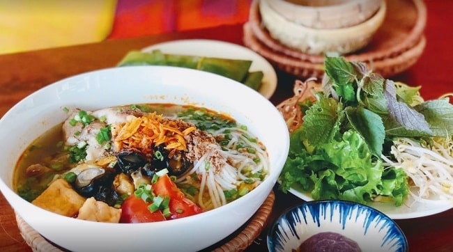 Bún riêu cua ngon ở Sài Gòn - Bún riêu Nhà