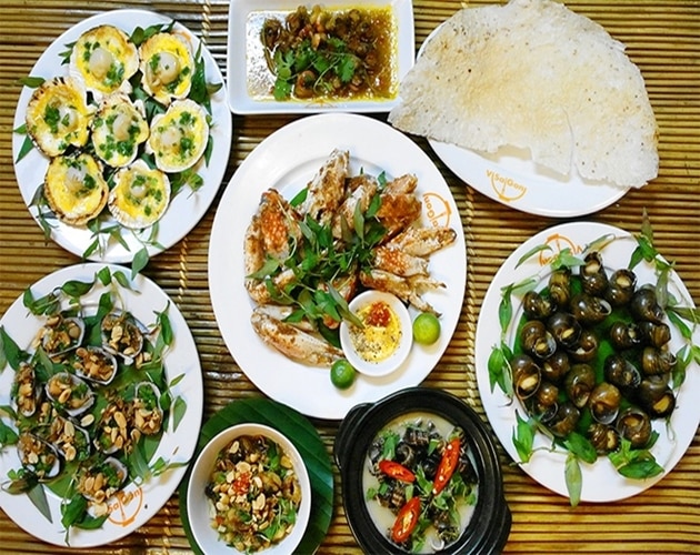 Những món hải sản - ốc Sài Gòn có thể được nhìn thấy ở khắp mọi nơi