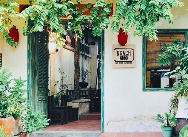 Ngách 160 là một quán cafe Bình Thạnh độc đáo dành cho những ai yêu Hà Nội và trân trọng kiến trúc truyền thống