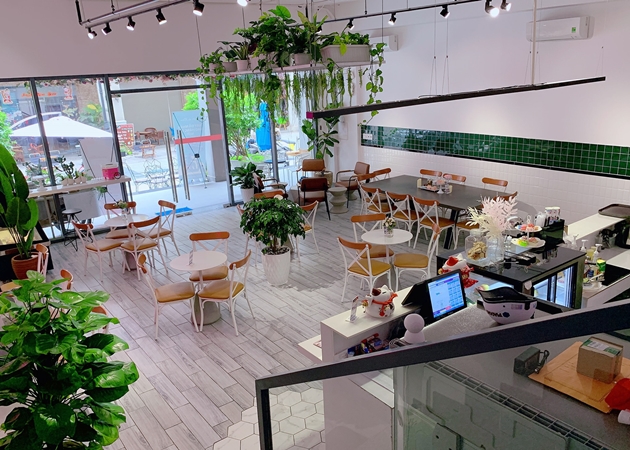 Cafe de Flore là một quán cafe studio ở quận 8 với view cực đẹp