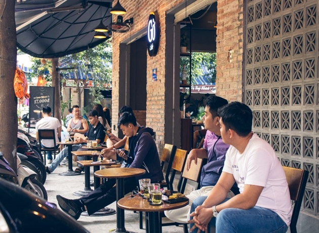 Gờ Cafe là một thương hiệu chỉ mới xuất hiện được vài năm nhưng đã phát triển rộng khắp các địa điểm trên toàn thành phố
