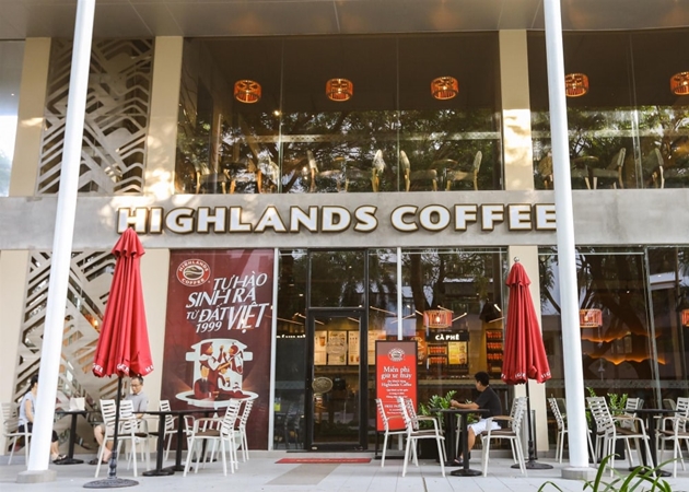 Highlands Coffee, một thương hiệu cà phê nổi tiếng với giá rẻ