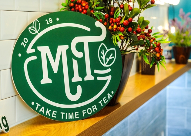 MIT - Tea & Coffee là quán cafe quận 5 khá nổi trong giới trẻ Sài thành