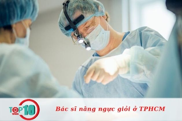 Bác sĩ phẫu thuật thẩm mỹ tại TPHCM| Nguồn: Bác sĩ Nguyễn Đình Quang