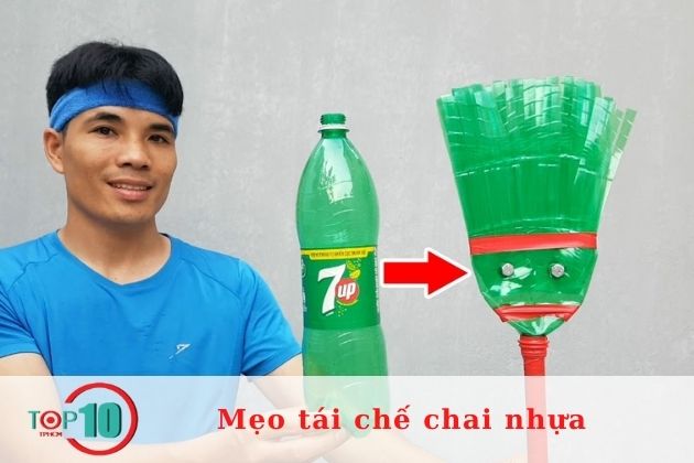 Tái chế chai nhựa thành chổi quét nhà| Nguồn: Internet