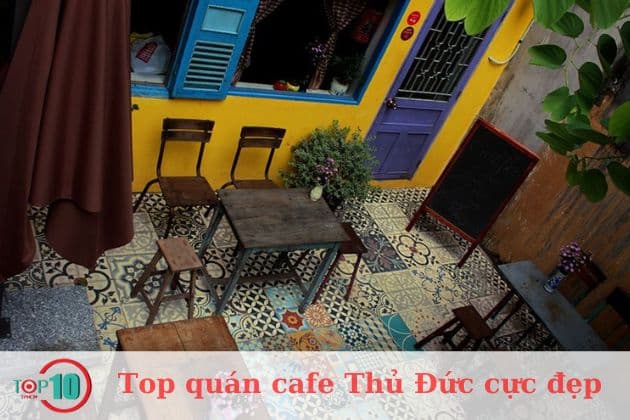 Canh Ngọ Cafe