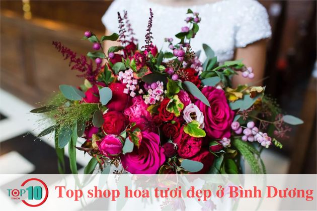 Shop hoa Blooms Flower Boutique & Events