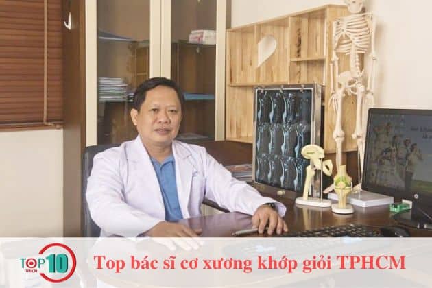 Bác sĩ chuyên khoa Phan Vương Huy Đổng