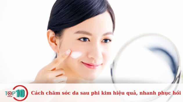 Chăm sóc da từ ngày thứ 7 sau phi kim 