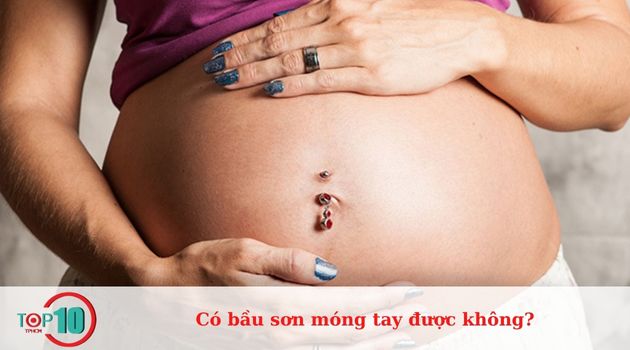 Một số lưu ý mẹ bầu cần biết khi sơn móng tay