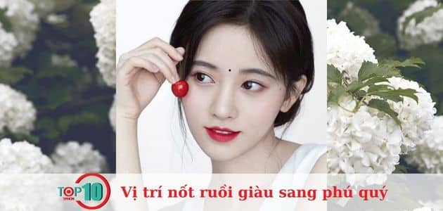 Nốt ruồi tại ấn đường