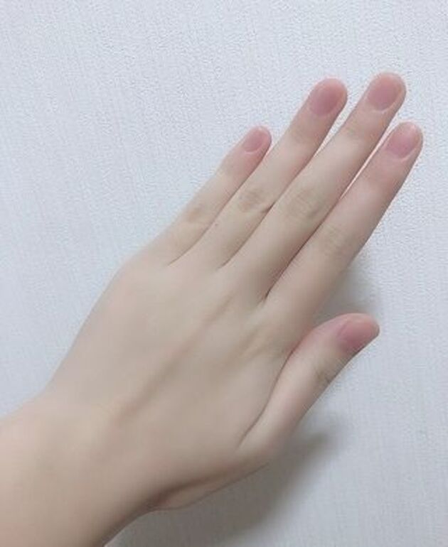 Hình ảnh bàn tay nữ chân thực
