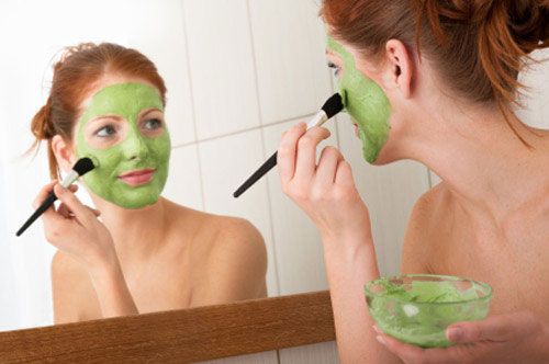 "Hình ảnh chăm sóc da mặt đẹp" tăng độ đàn hồi.