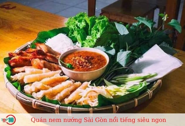 Nem nướng Ninh Hòa Cô Nga