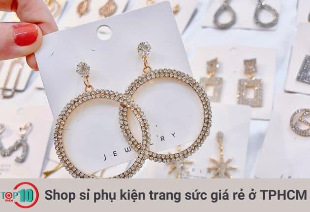 Địa Chỉ Sỉ Lẻ Phụ Kiện Trang Sức Tại TPHCM