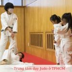 Dạy Judo