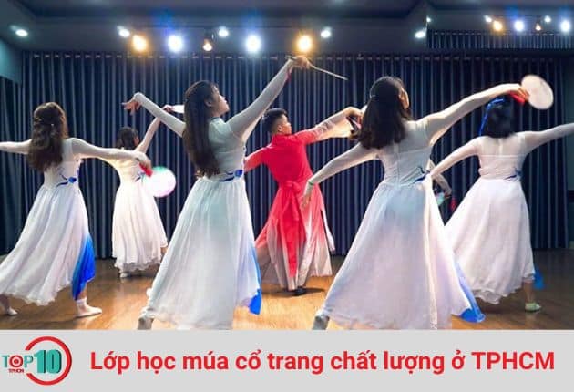 Múa Cổ Trang Mistake Dance Studio